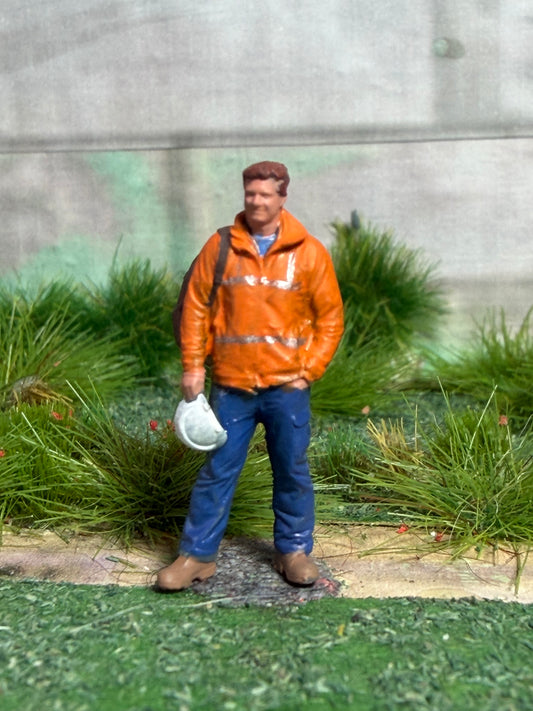 OO GAUGE 1/76 Scale Worker With Kit Bag Detailed Train Set Model Railway