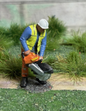 OO GAUGE RAILWAY  1/76 Scale Worker With Disc Cutter Track Maintenance Crew Figures