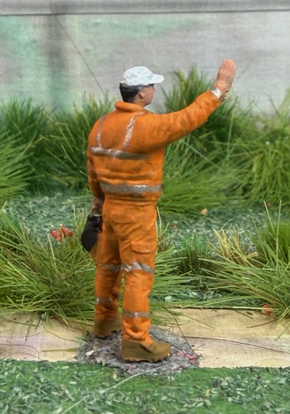 OO GAUGE 1/76 Scale Train Set Track Worker With Signal Light Model Railway